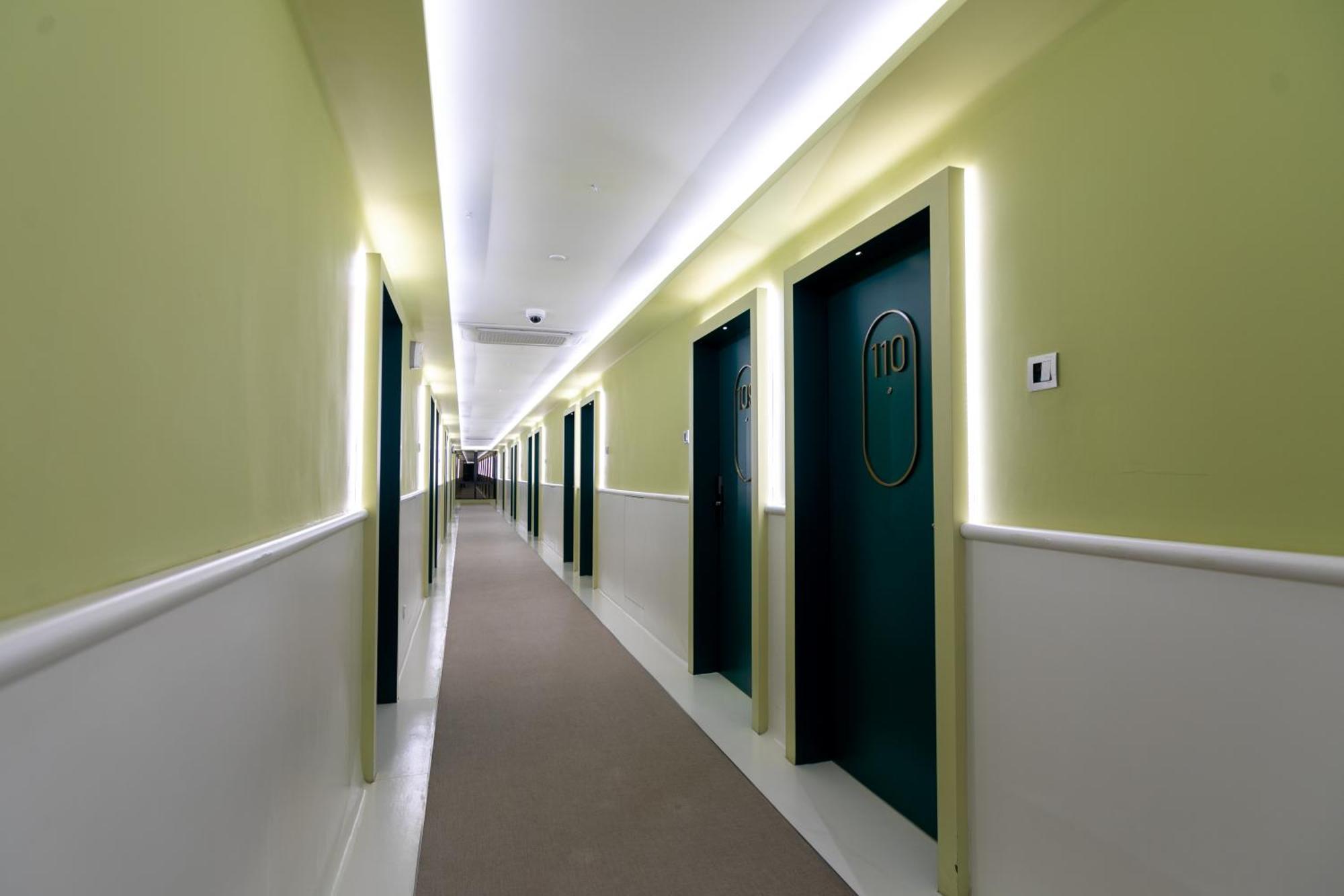 The Upper House, Batu Kawan Hotel Simpang Ampat  Ngoại thất bức ảnh