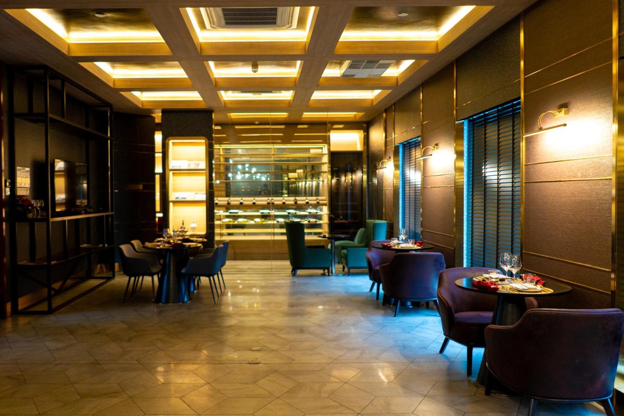 The Upper House, Batu Kawan Hotel Simpang Ampat  Ngoại thất bức ảnh